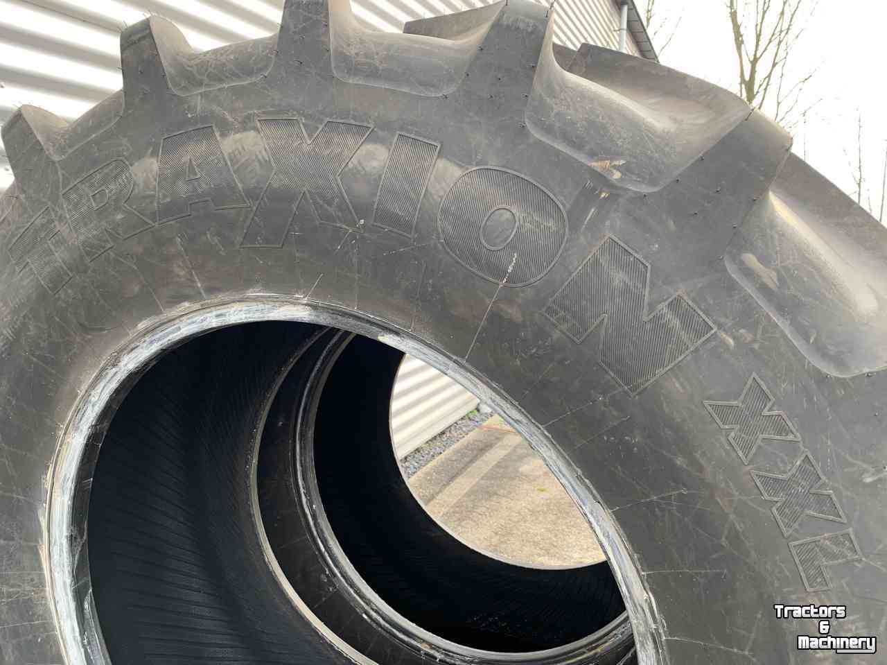Räder, Reifen, Felgen & Distanzringe Vredestein 710/70R38 100%