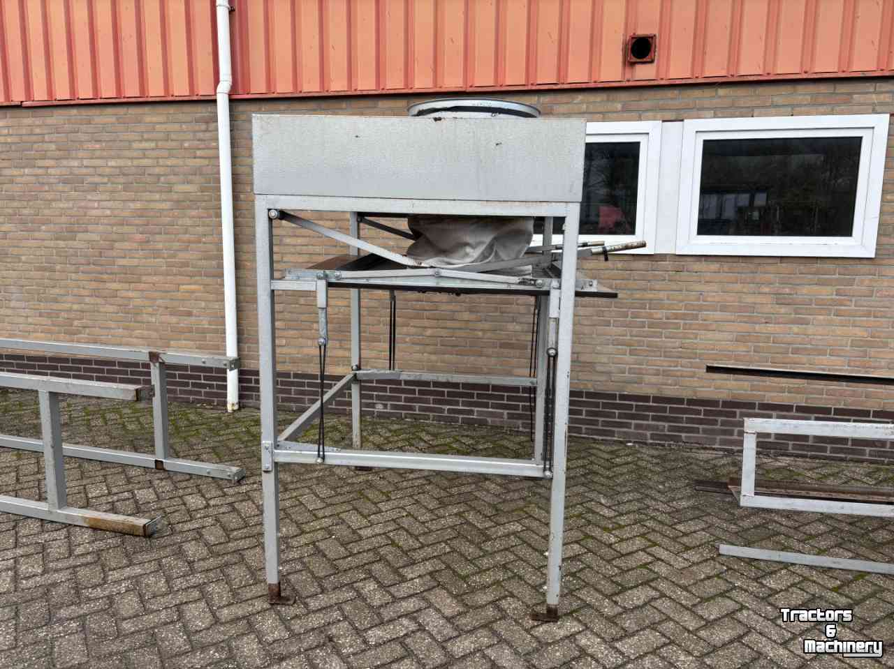 Sonstiges Förderanlagen und Material-Handling-Ausrüstungen  Tibo Blokker, 104 4000RD 180, stof, afzuiging