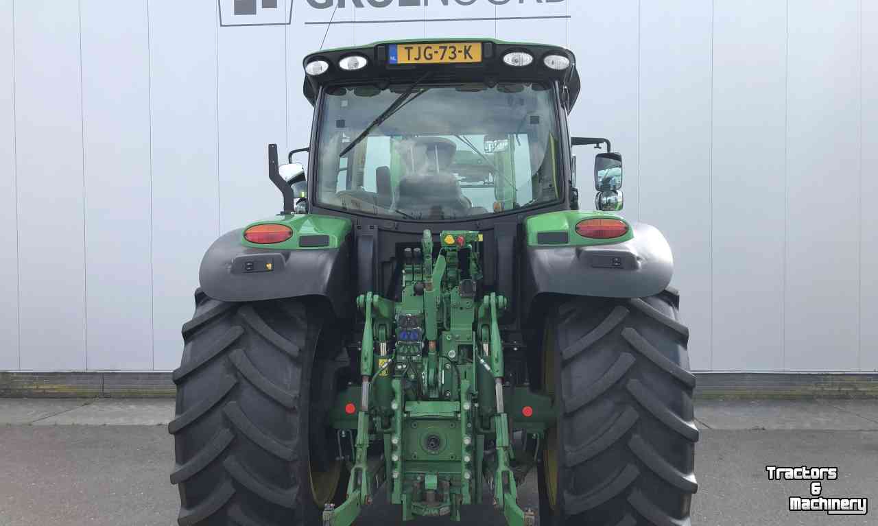 Schlepper / Traktoren John Deere 6145R AQ + 643R Frontlader / Voorlader