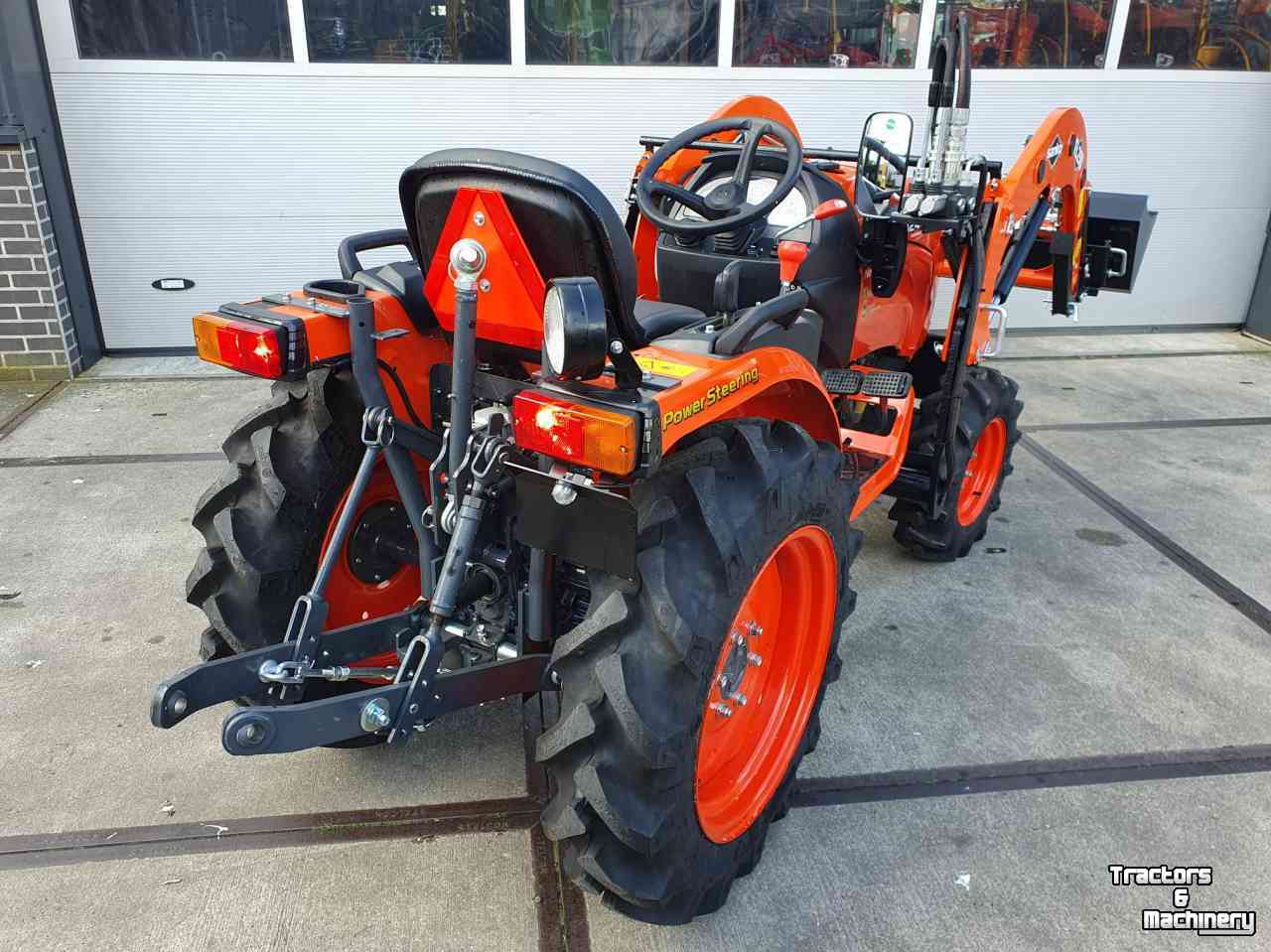 Gartentraktoren Kubota B2441  + voorlader Compact traktor