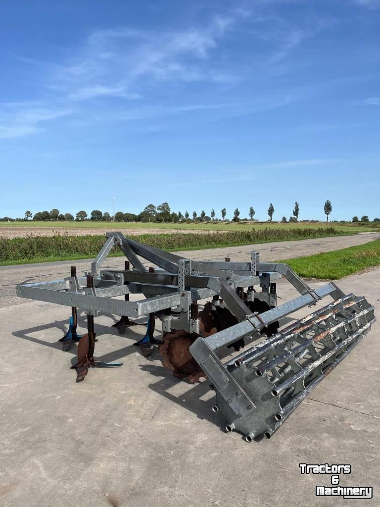 Grubber  Vleugelschaar Cultivator S6