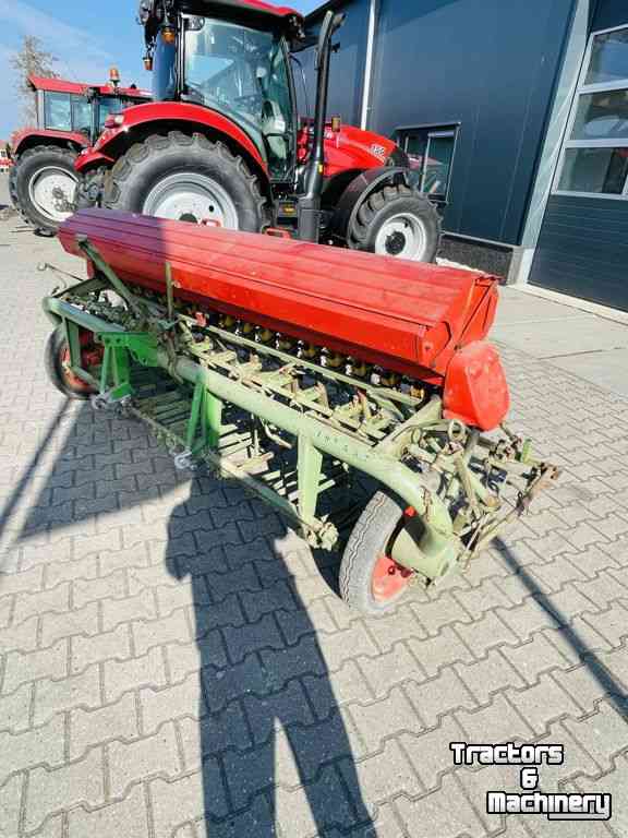 Drillmaschine Nodet Nokkenrad zaaimachine