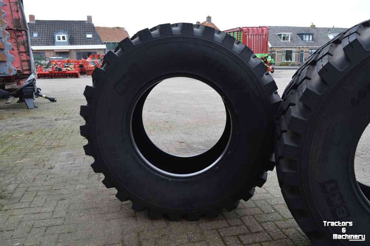 Räder, Reifen, Felgen & Distanzringe BKT ridemax 697 600/65r28 90%