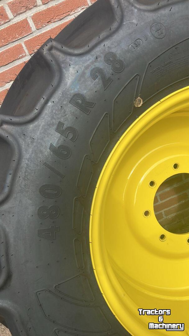 Räder, Reifen, Felgen & Distanzringe Mitas AC65 480/65R28