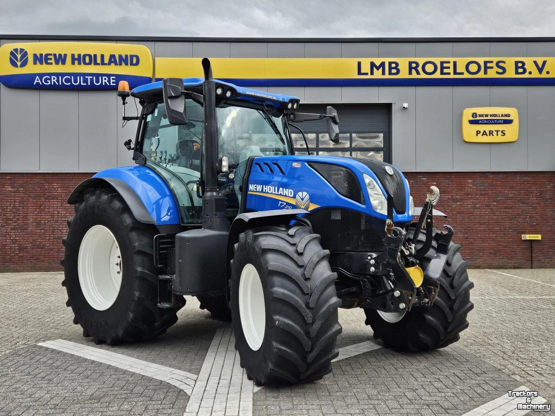 Schlepper / Traktor New Holland T7.210PC