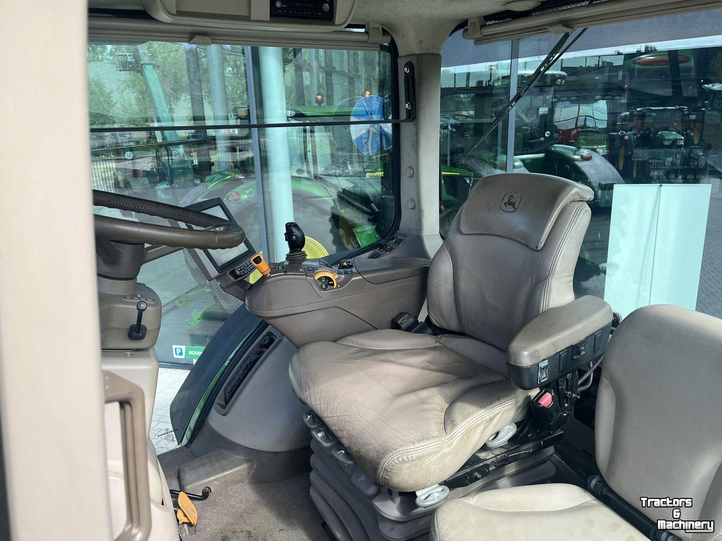 Schlepper / Traktor John Deere 7310R