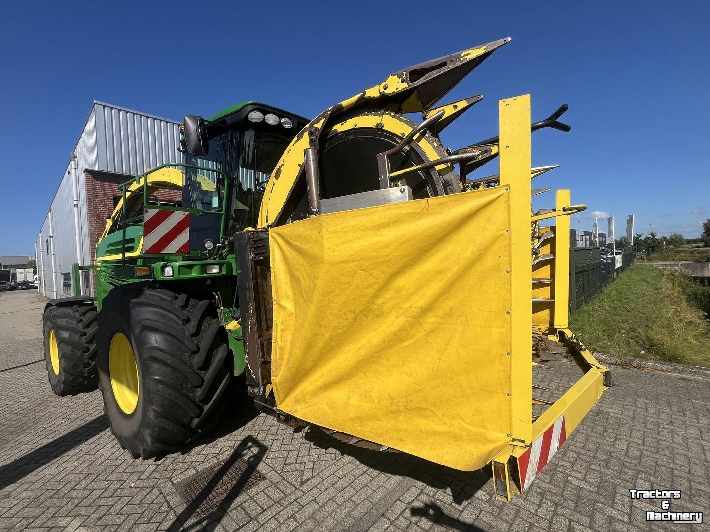 Feldhäcksler John Deere 7780