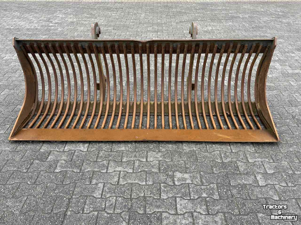 Gesteinlöffels Hekamp Puinriek shovel 250 cm breed Volvo ophanging