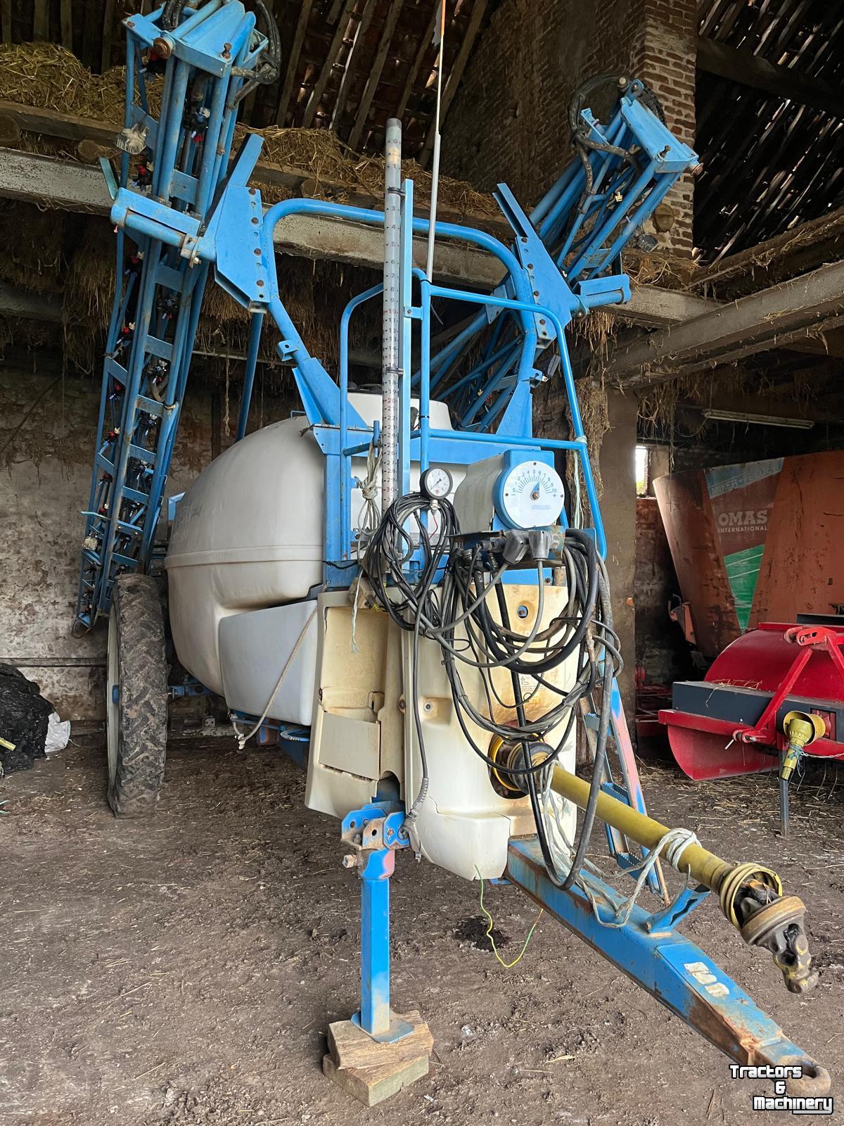 Anbaufeldspritze Evrard Meteor 34
