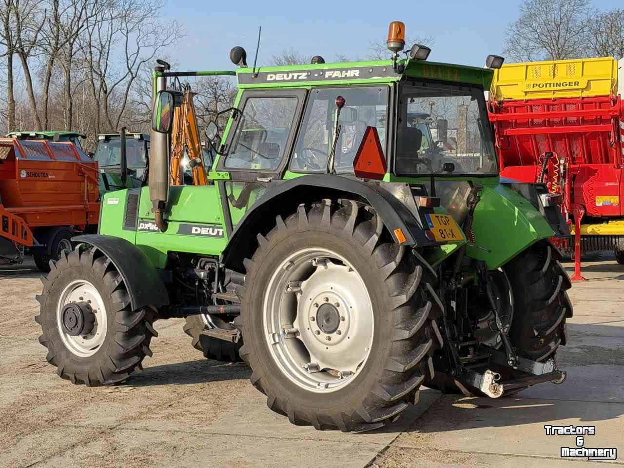 Schlepper / Traktor Deutz-Fahr DX 110