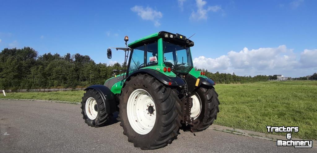 Schlepper / Traktor Valtra T190