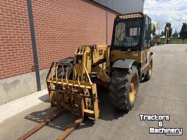 Teleskoplader Caterpillar TH62