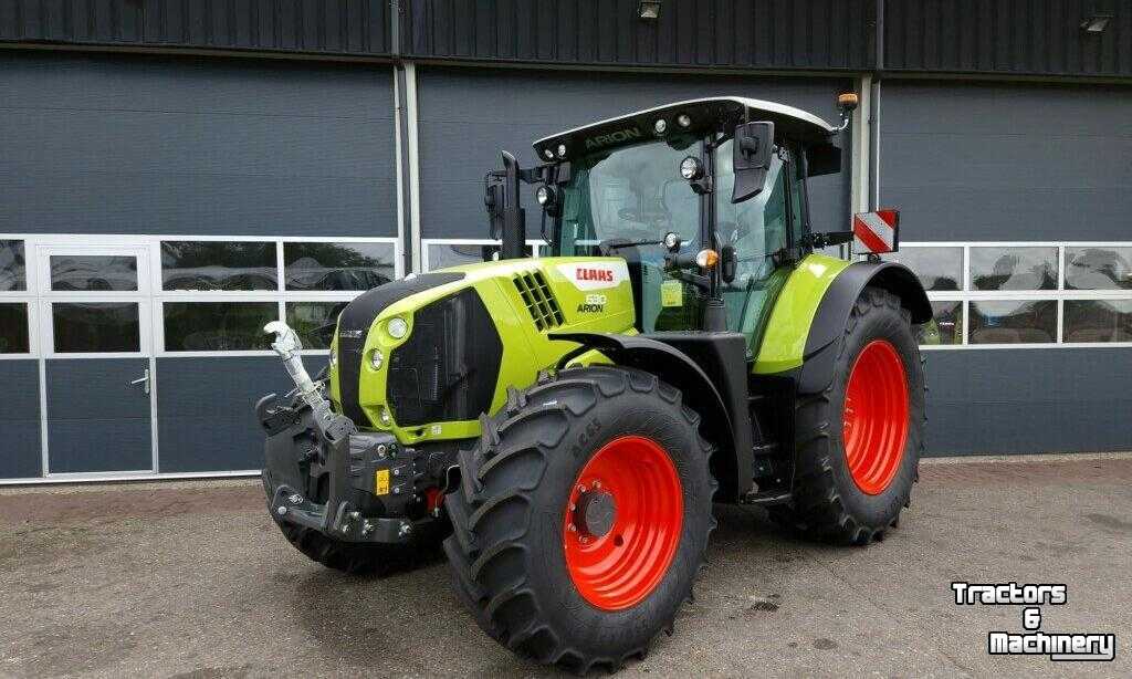 Schlepper / Traktoren Claas Arion 630