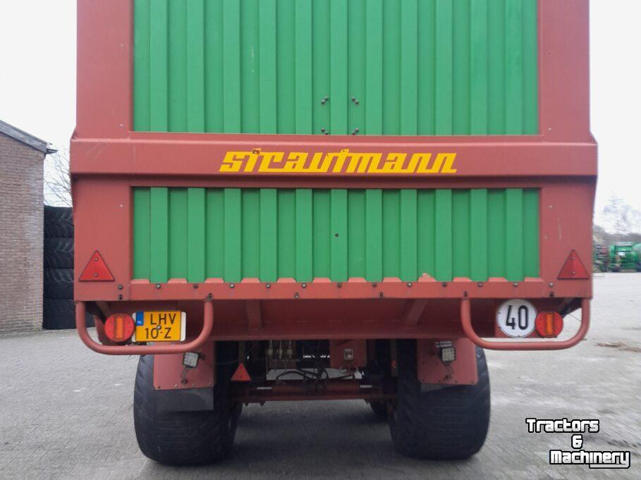 Lade- und Dosierwagen Strautmann opraapwagen type Mega Vitesse II