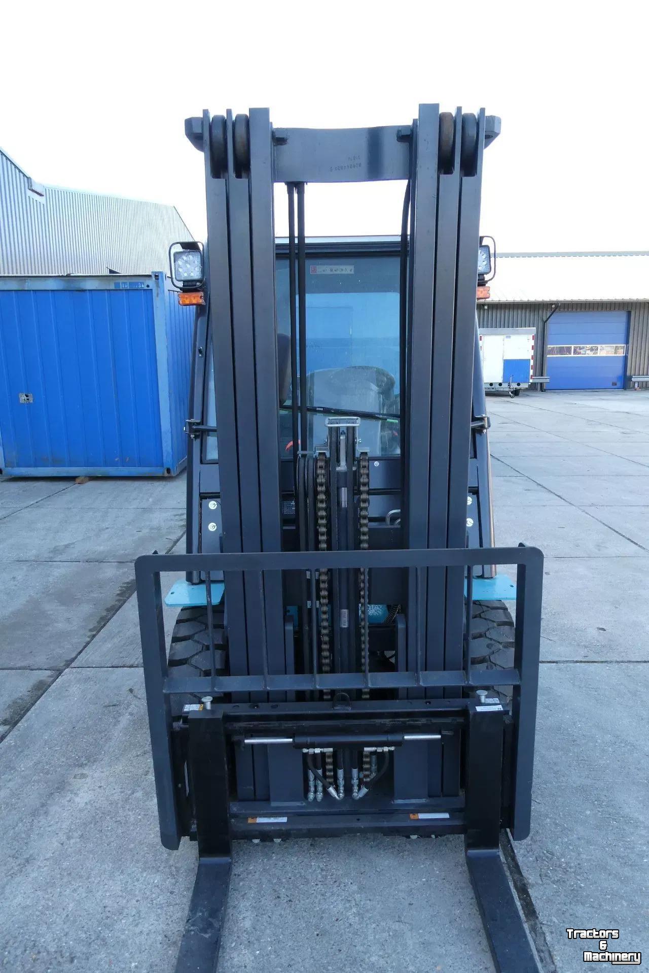 Gabelstapler Baoli Diesel Overjarig weinig uren!! Lease &euro; 345,-- p/m!!* KBD25 halfcabine!!