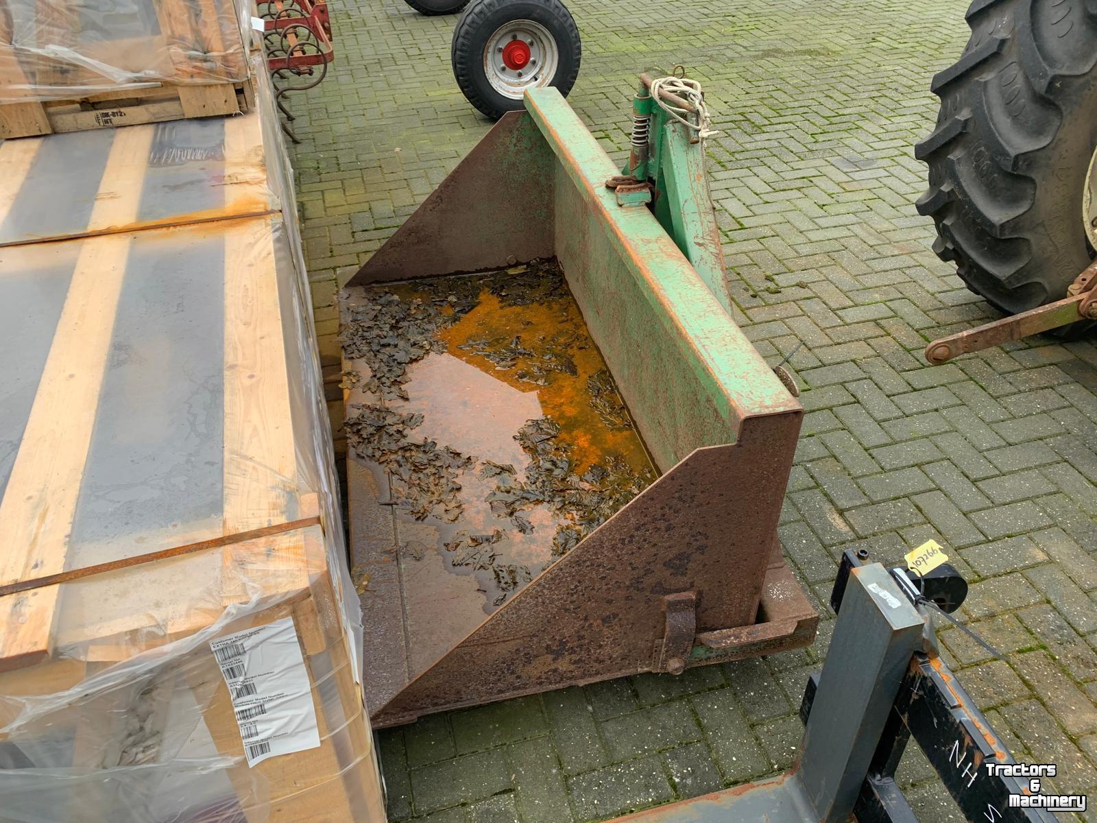 Traktor Abkippbehälter  Jako Trekkerbak