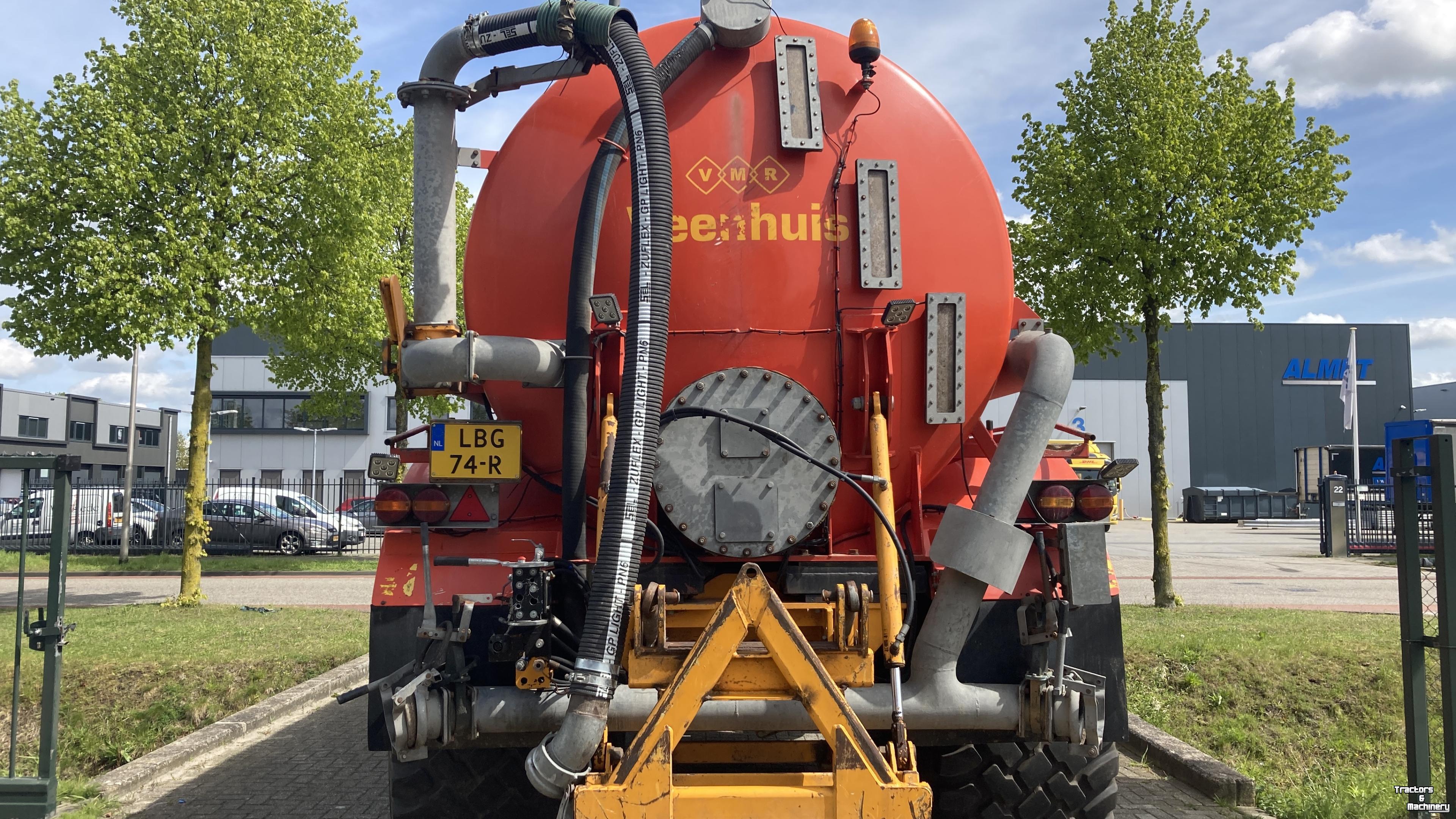 Gülletankwagen / Güllefässer Veenhuis HDG