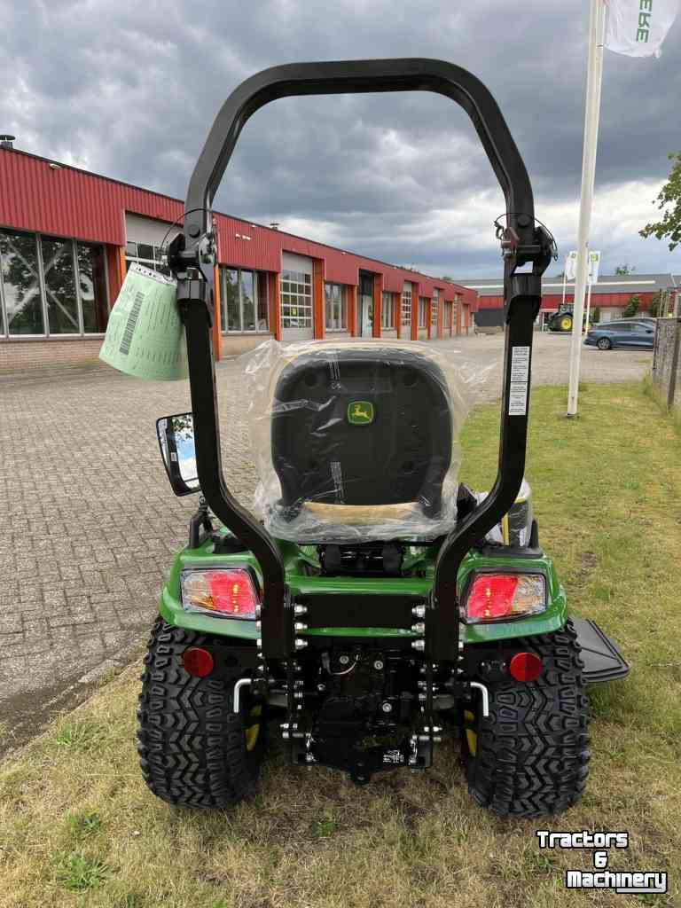 Aufsitzrasenmäher John Deere X949