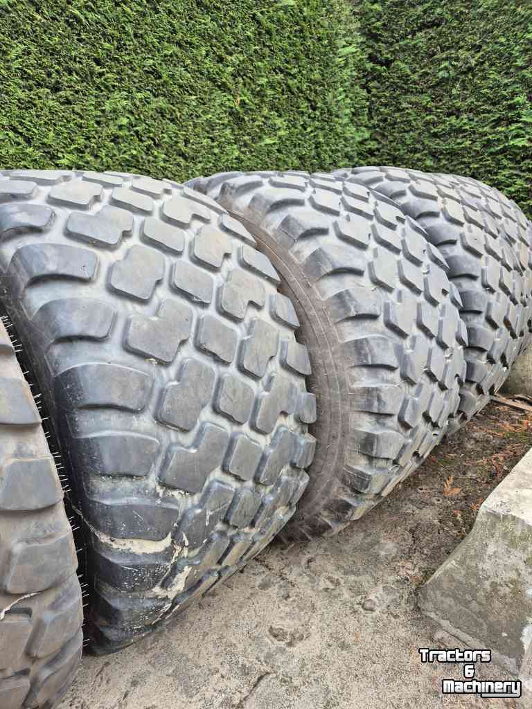 Räder, Reifen, Felgen & Distanzringe Alliance 710/50R30,5  Alliance 390