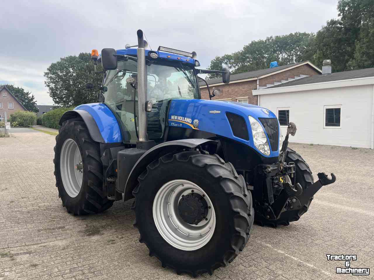 Schlepper / Traktor New Holland T7.220