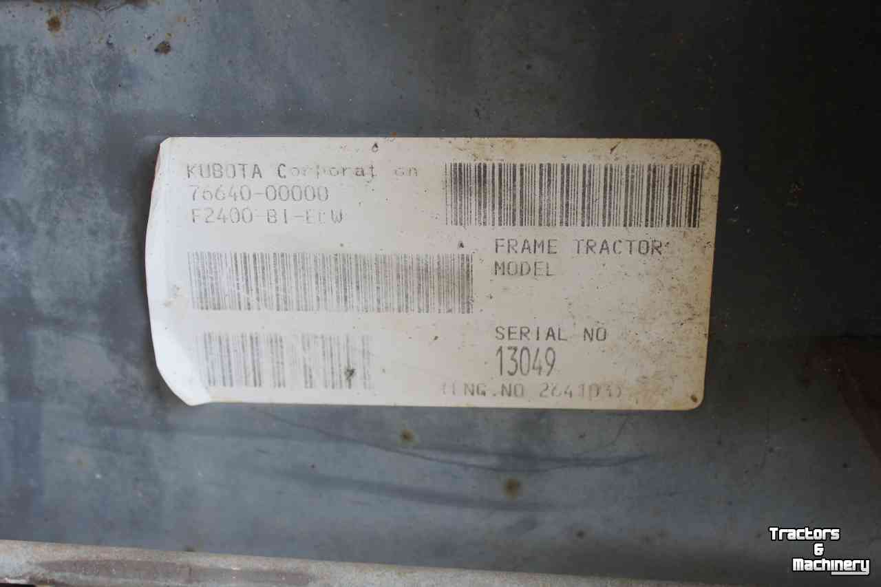 Aufsitzrasenmäher Kubota F2400 diesel frontmaaier zitmaaier cirkelmaaier Votex Piccolo 180K maaidek