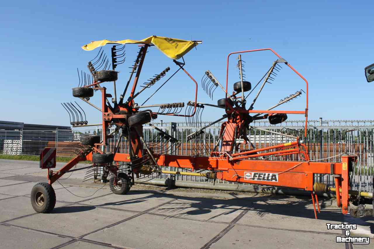 Schwader Fella TS1401 dubbele cirkelhark zijafleg harkmachine wiersmachine