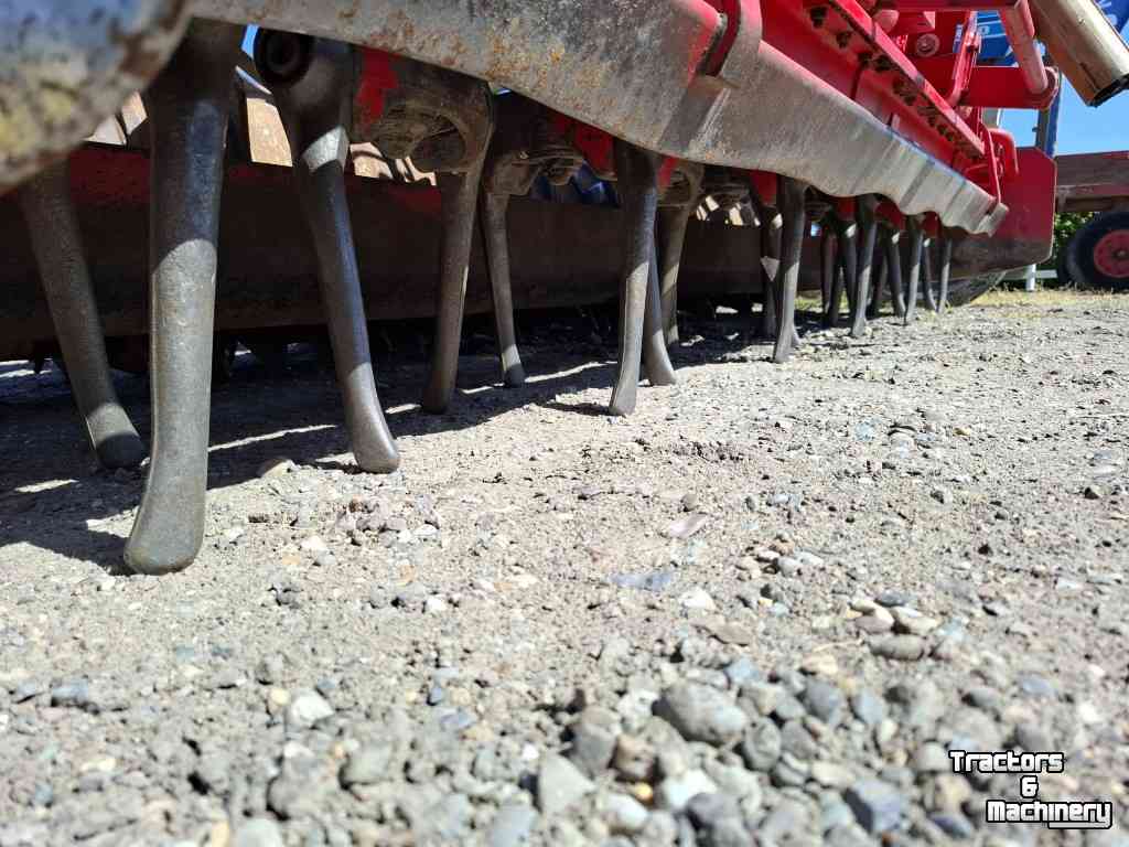 Kreiselegge Tulip 300-35 met pakkerwals en hydr. hef.