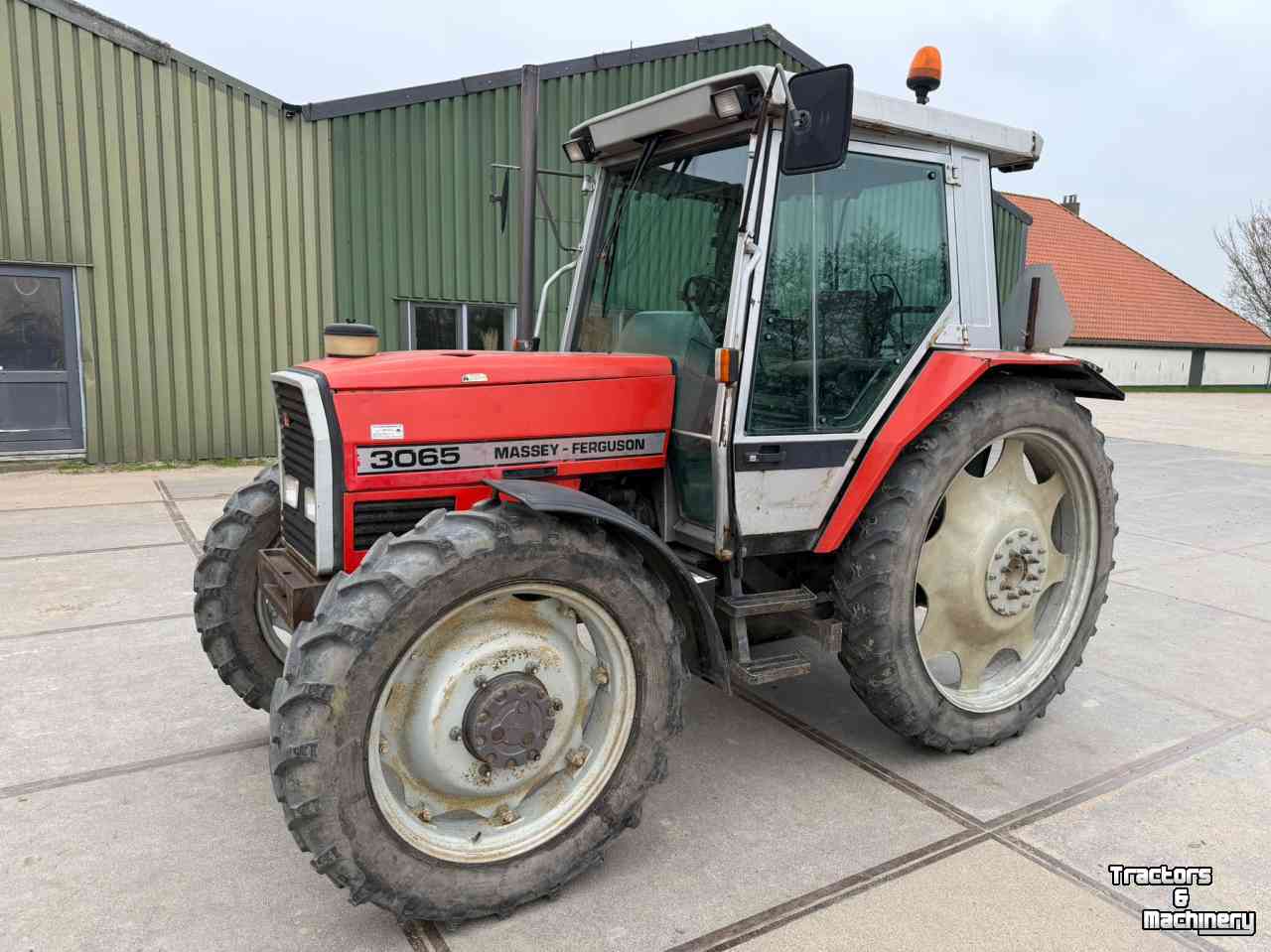 Schlepper / Traktor Massey Ferguson 3065 4wd