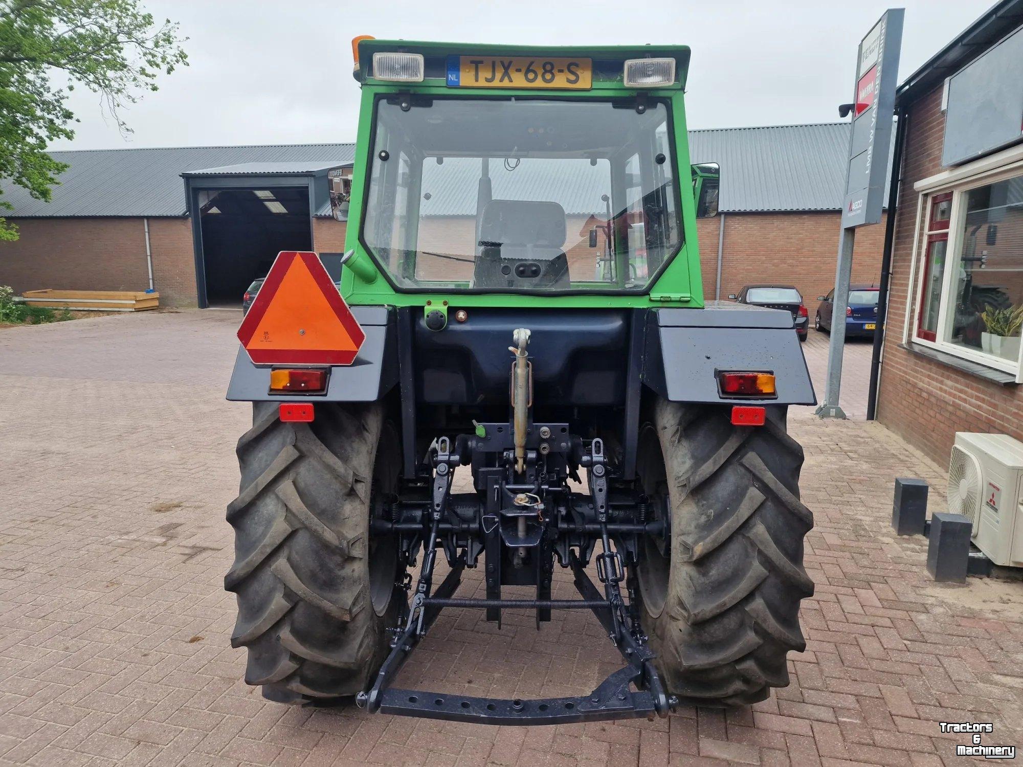 Schlepper / Traktor Deutz 5207C