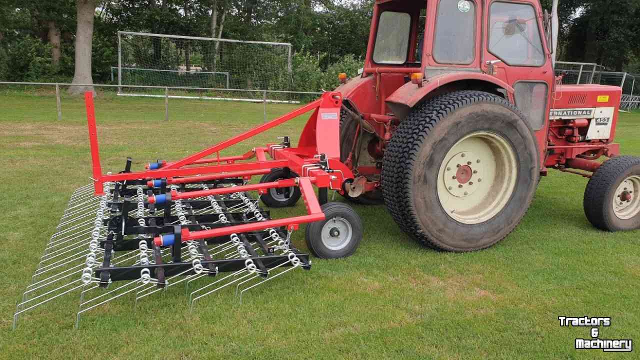 Striegelmaschine Agro-Factory wiedeg