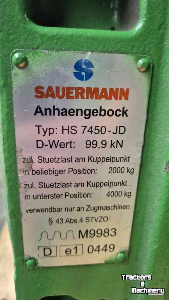 Sonstiges Traktoren und Zubehör John Deere Sauermann Rockinger Trekhaak frame slede rail 8R
