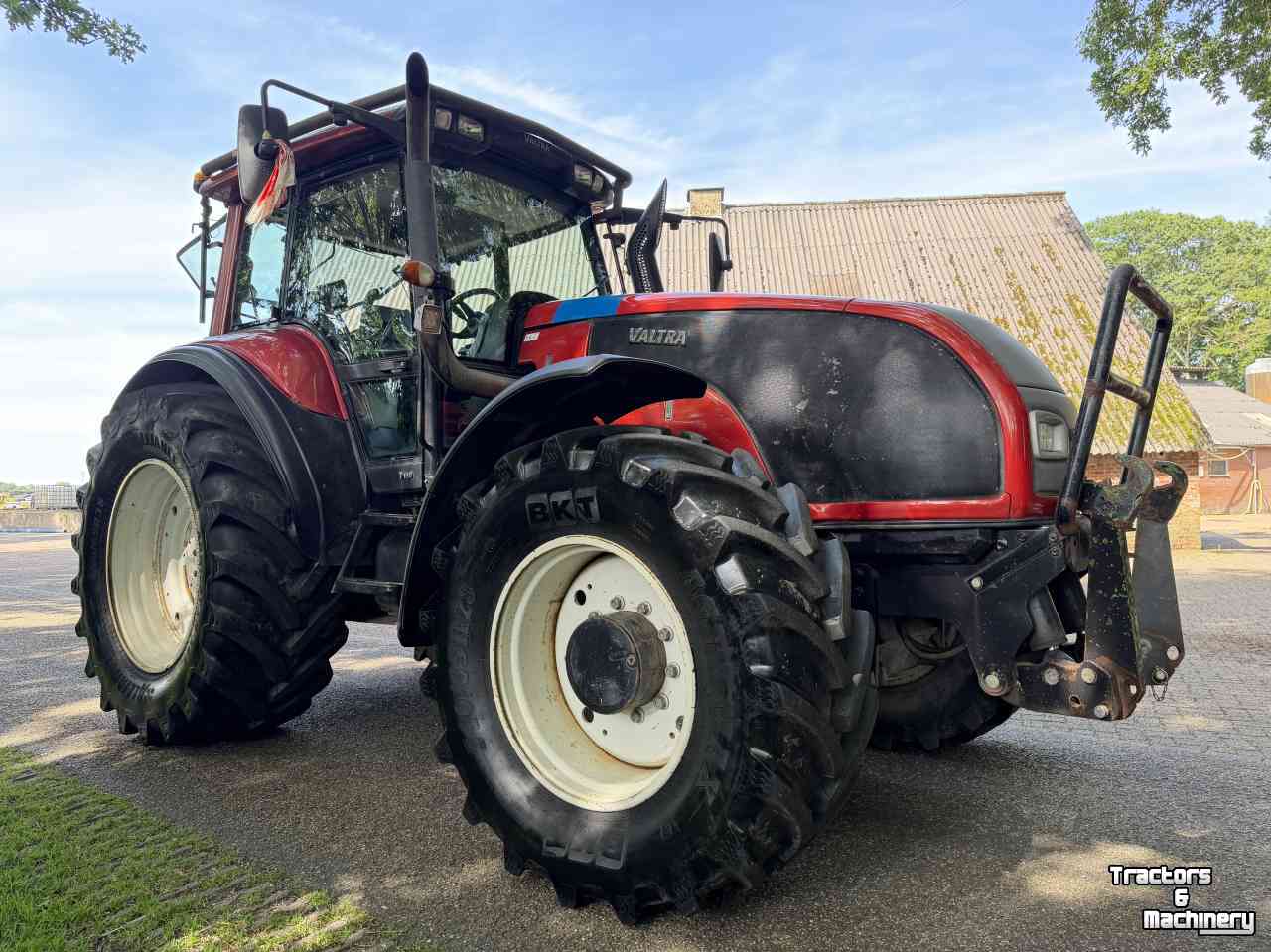 Schlepper / Traktor Valtra T190