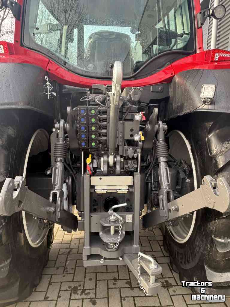 Schlepper / Traktor Valtra N175 Direct uitvoering