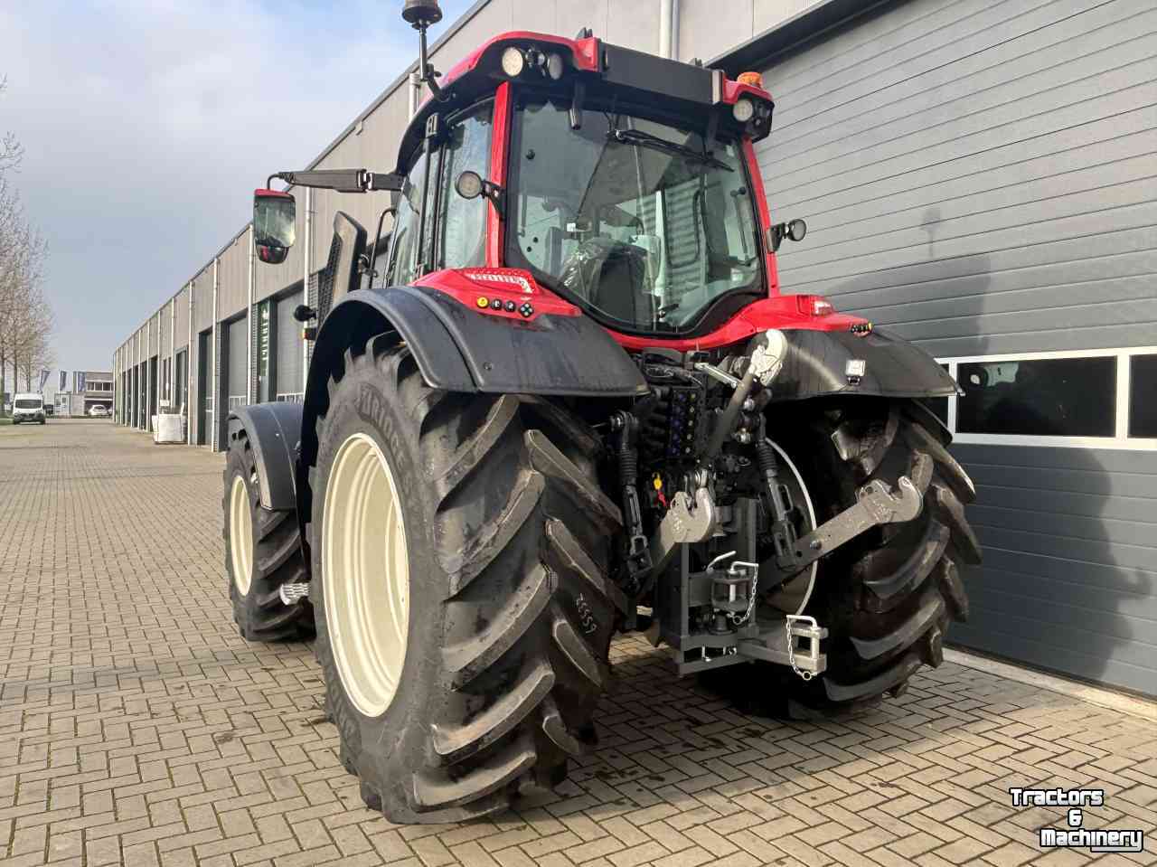 Schlepper / Traktor Valtra N175 Direct uitvoering
