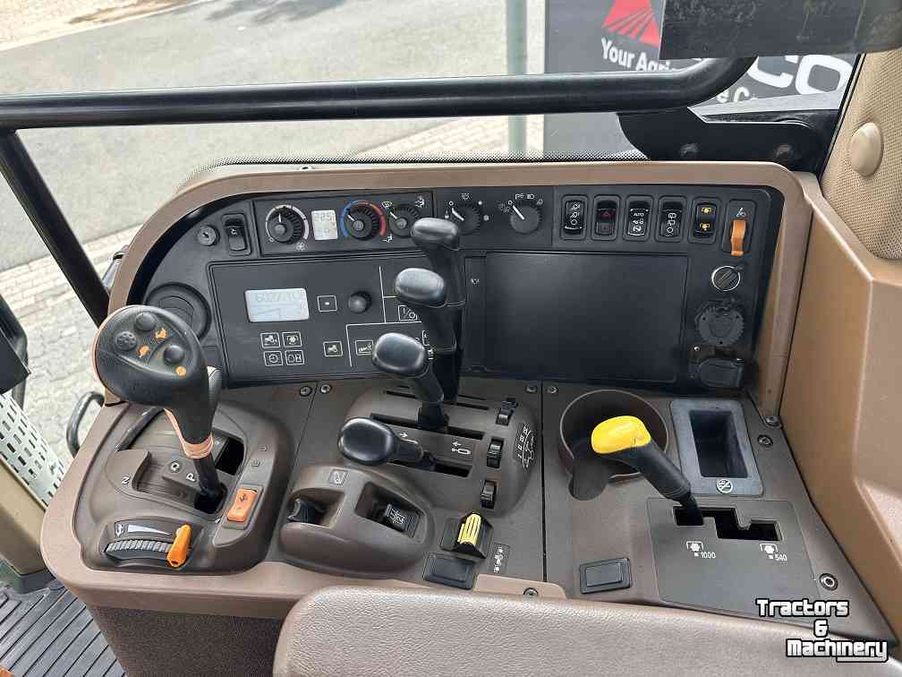 Schlepper / Traktor John Deere 7930
