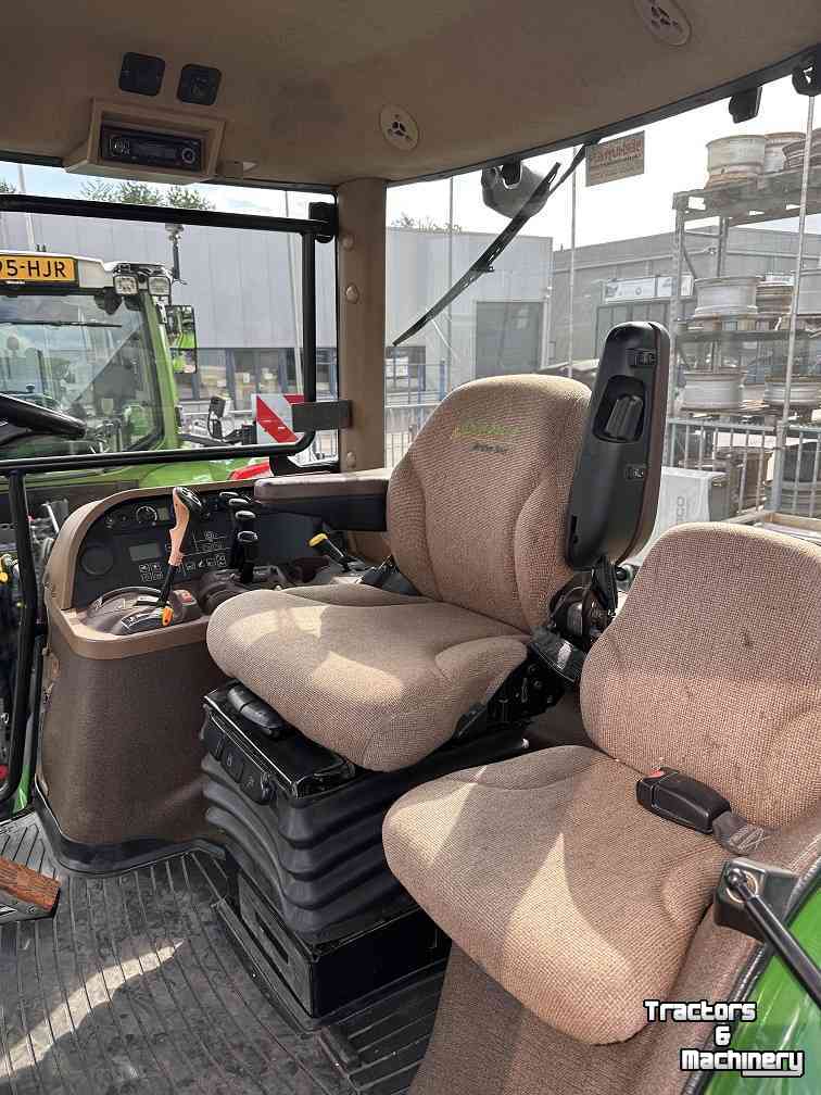 Schlepper / Traktor John Deere 7930