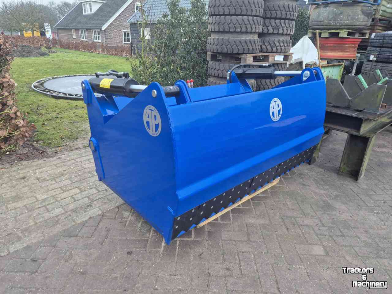 Silageschneidezange AP NP2000DB Kuilhapper Volvo