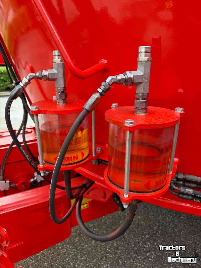 Futtermischwagen Peecon 30-245s
