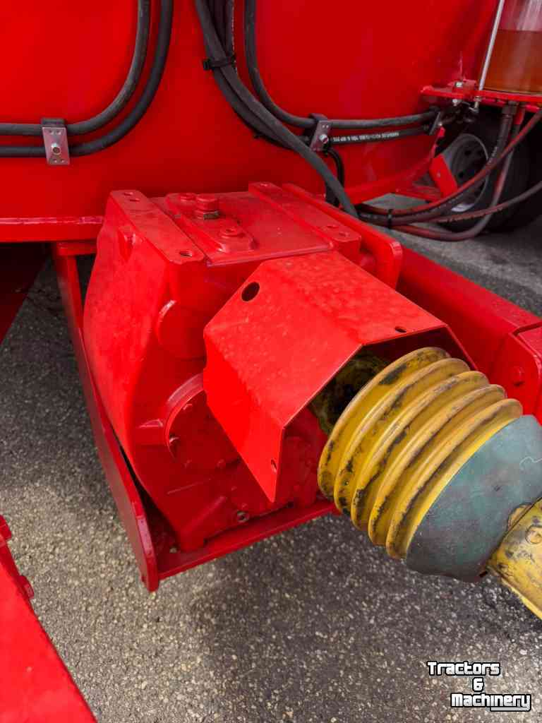 Futtermischwagen Vertikal Peecon 30-245s