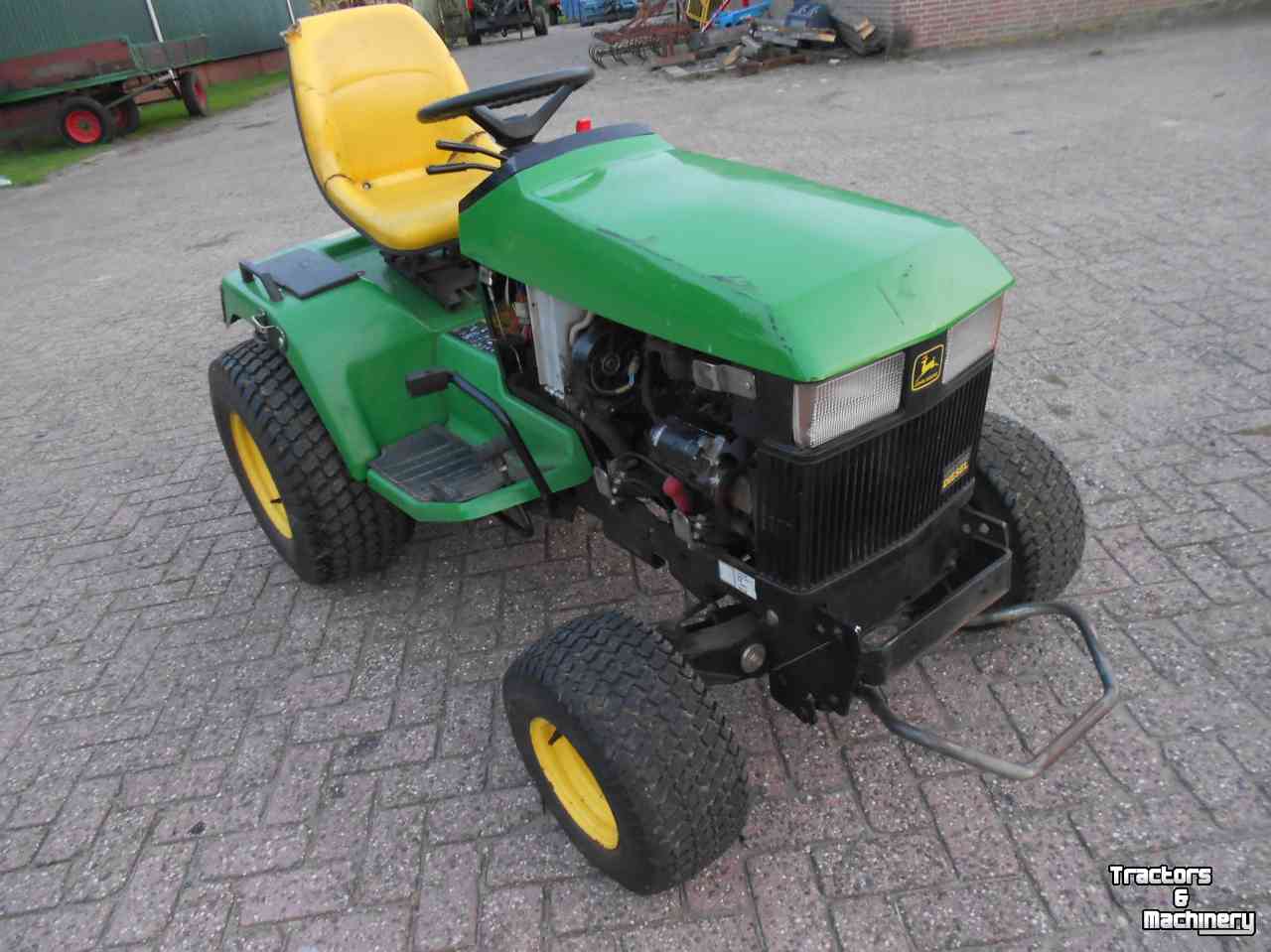Gartentraktoren John Deere 415