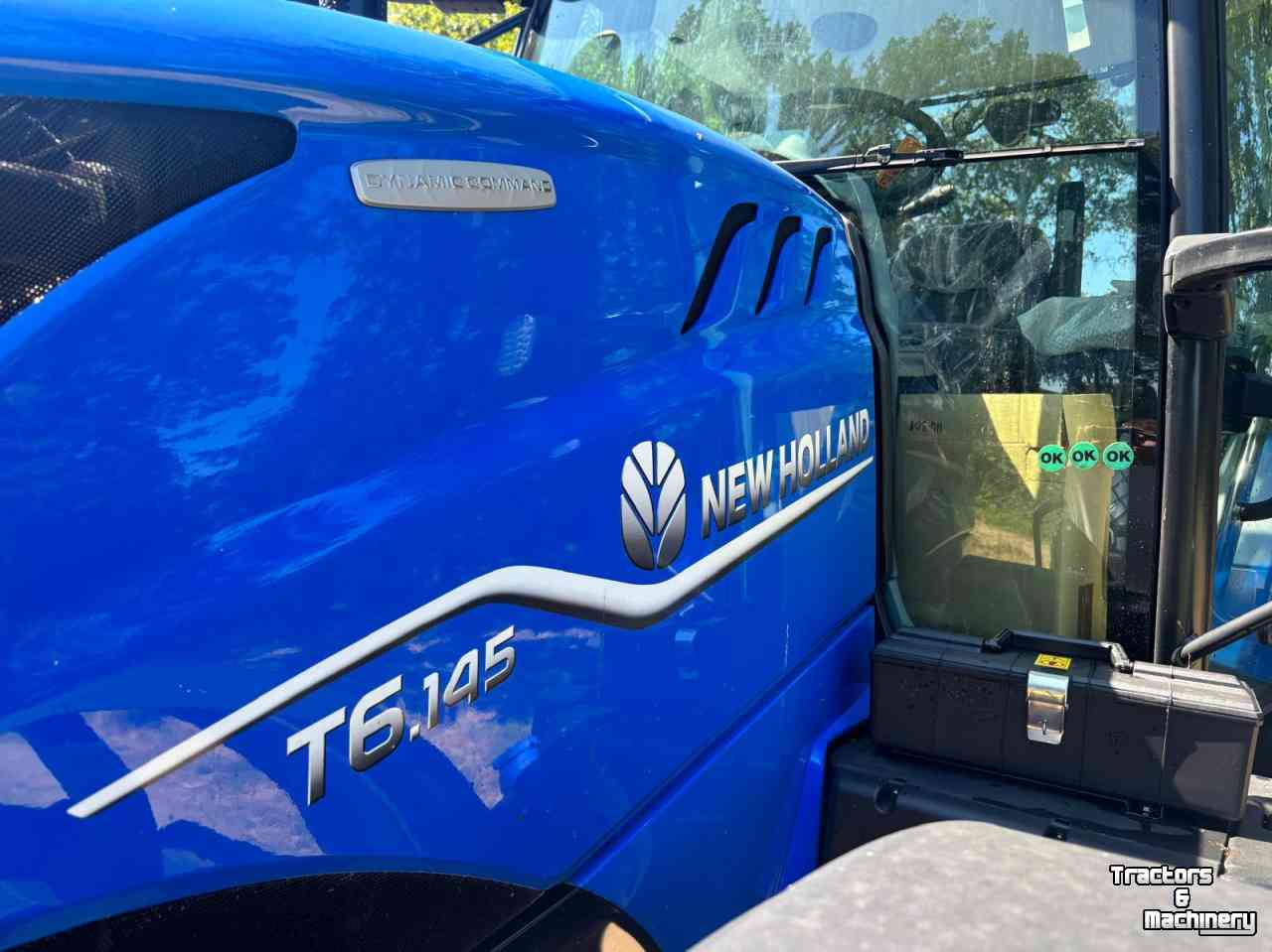 Schlepper / Traktor New Holland T6 145 DC