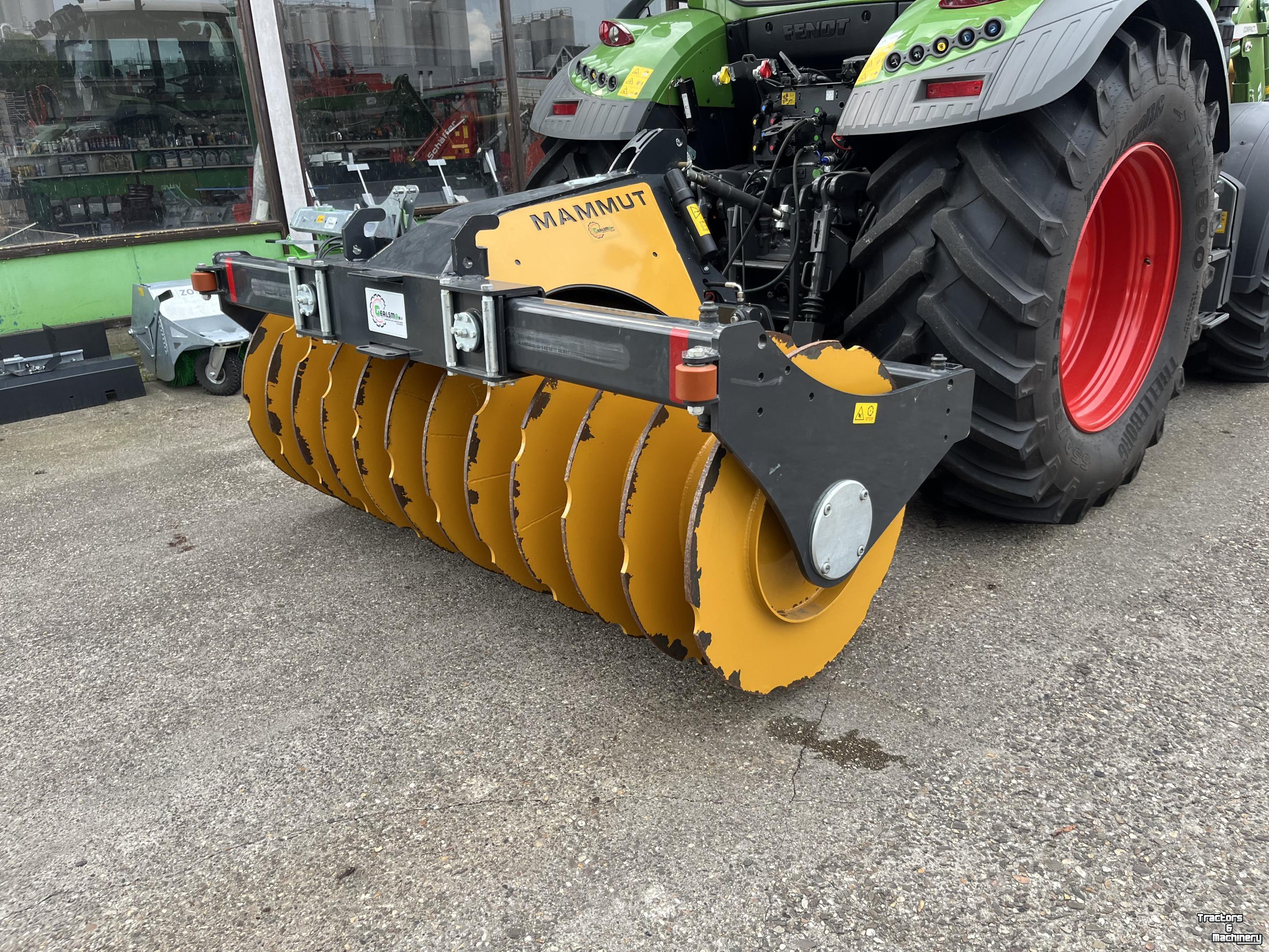 Silo Verdichtungswalze Mammut SK250 H