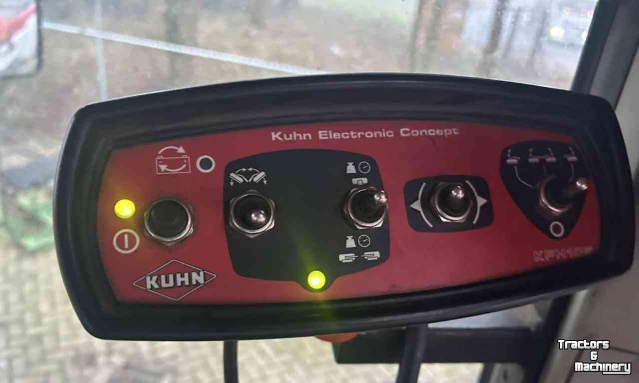 Mähwerk Kuhn FC 883-FF Vlindermaaier