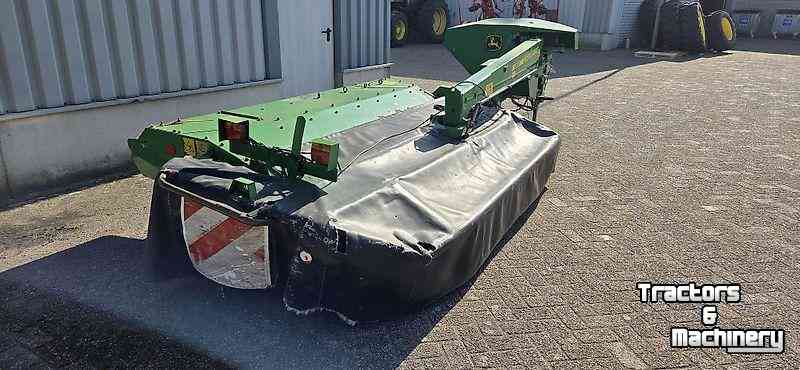 Mähwerk John Deere 331