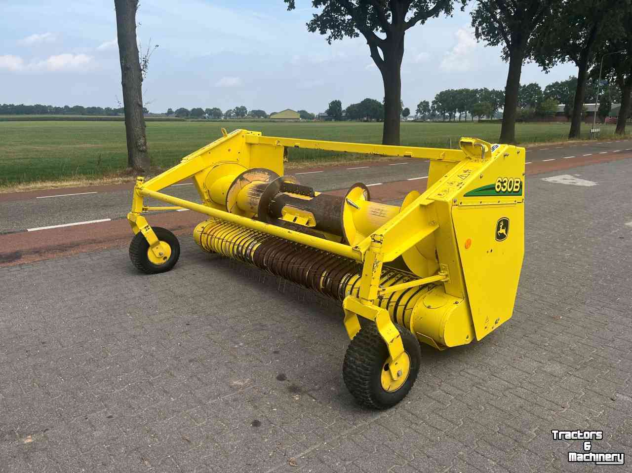 Pick-up John Deere 630B