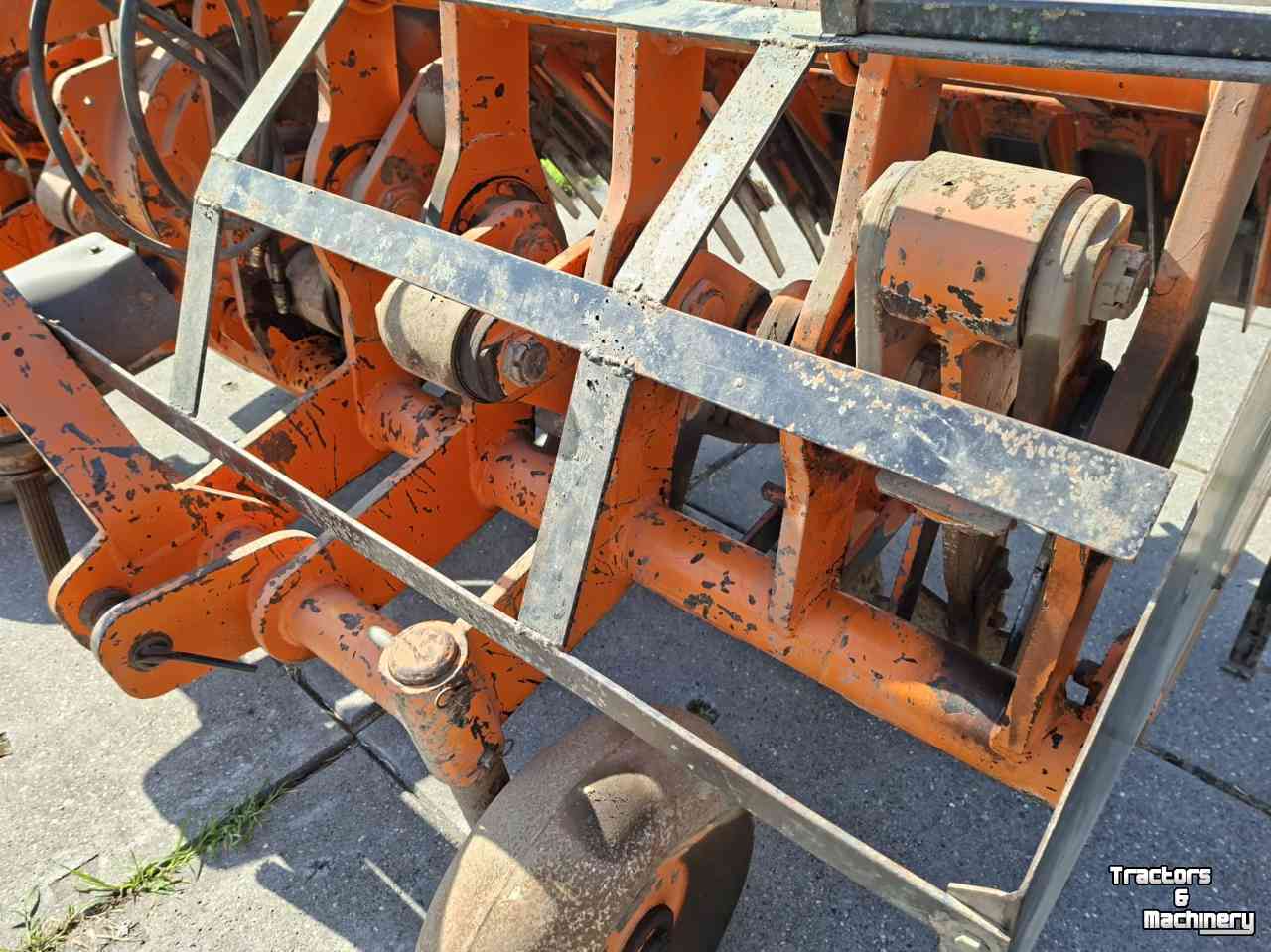 Spatenmaschine Falc Bufalo 3100 krukasspitmachine