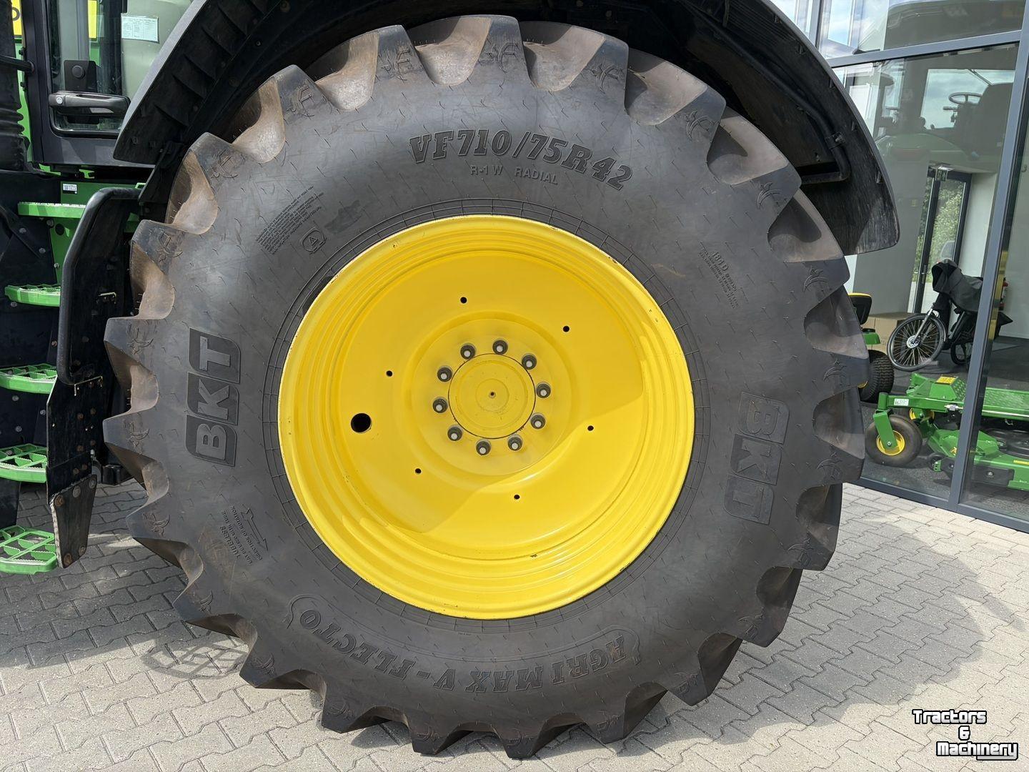 Schlepper / Traktor John Deere 7R 270