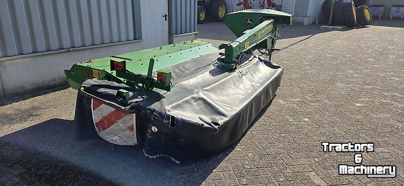 Mähwerk John Deere 331