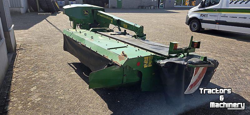 Mähwerk John Deere 331