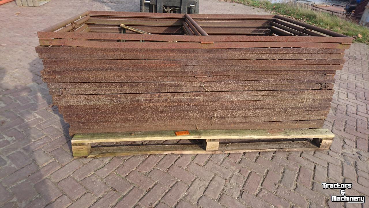 Diverse Gebrauchte Teile  KLAPSCHRAAG 200X110